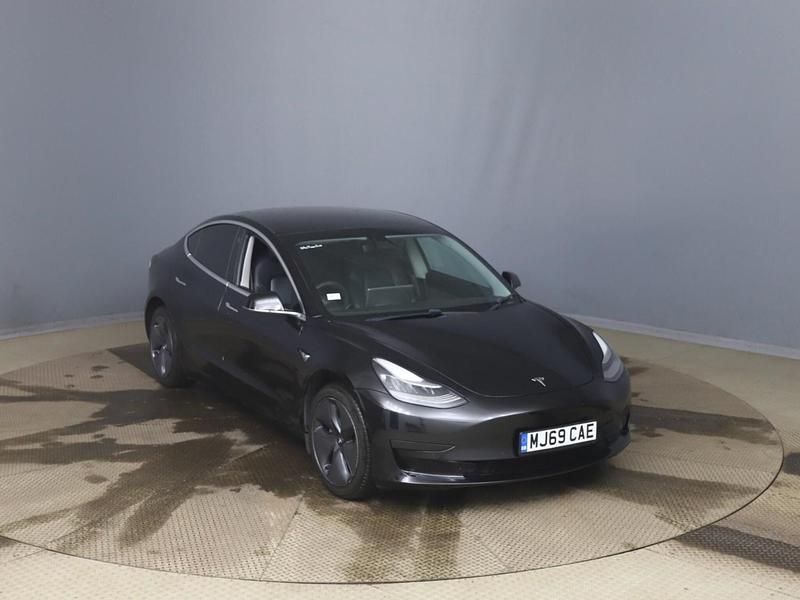 Black Used 2019 Tesla Model 3 Standard Range Plus Sedan | £11,995 (Good price) - Image 1/4