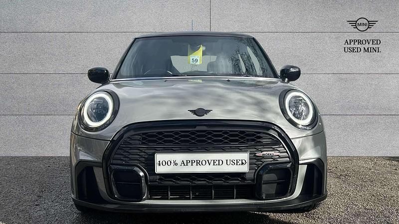 Usado Mini Cooper Hatch 134 CV (98 kW) 2021 Gris Utilitario