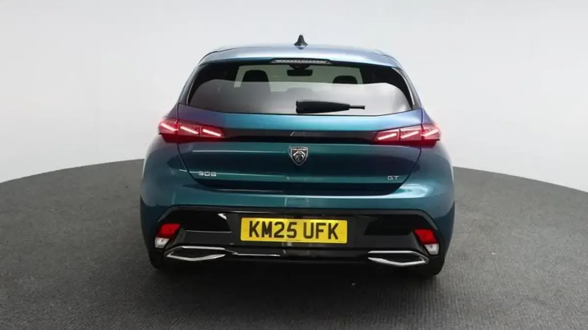 Used Peugeot 308 GT 134 HP (98 kW) 2025 Blue Hatchback