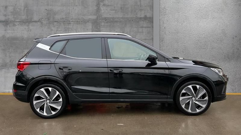 Used Seat Arona FR Sport 150 HP (110 kW) 2023 Metallic  midnight black SUV
