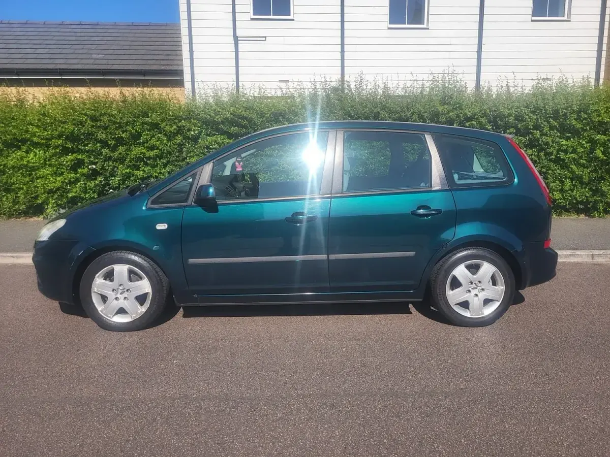 Used Ford C-MAX Style 100 HP (73 kW) 2008 Green MPV