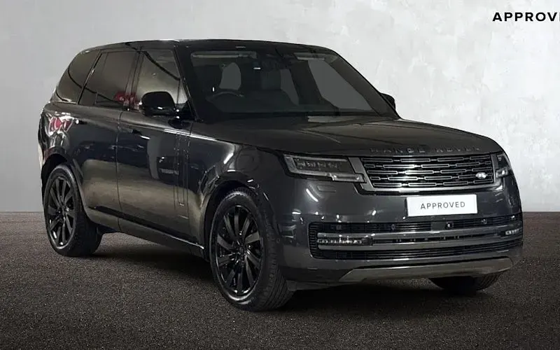 Used Land Rover Range Rover SE 300 HP (220 kW) 2024 SUV
