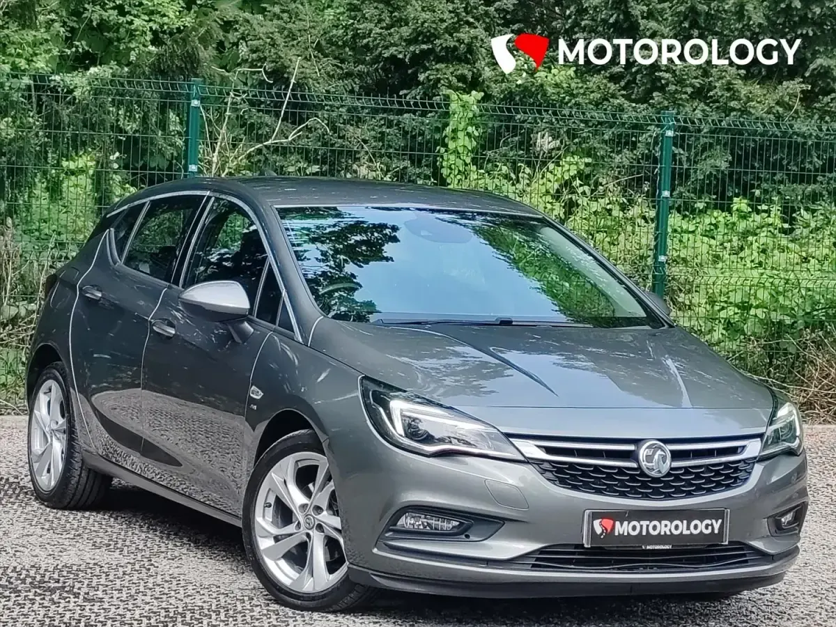 Second-hand Vauxhall Astra SRi 150 CP (110 kW) 2018 Gri Hatchback