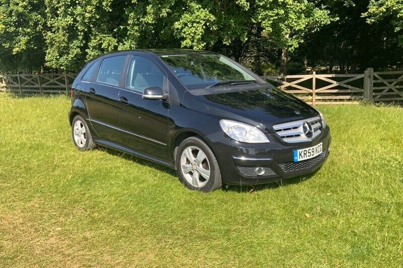 Black Used 2010 Mercedes B160 SE MPV | £3,495 (Fair price) - Image 1/1
