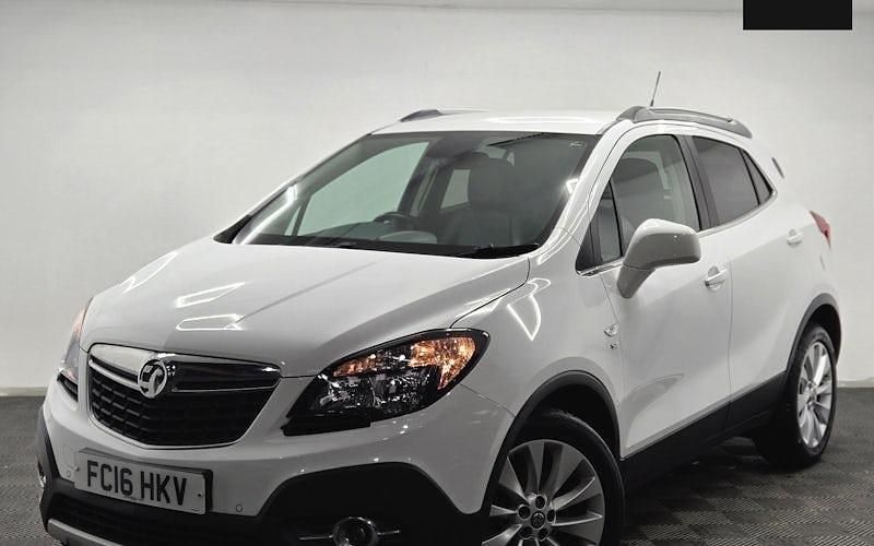 Used Vauxhall Mokka 152 HP (111 kW) 2016 White SUV