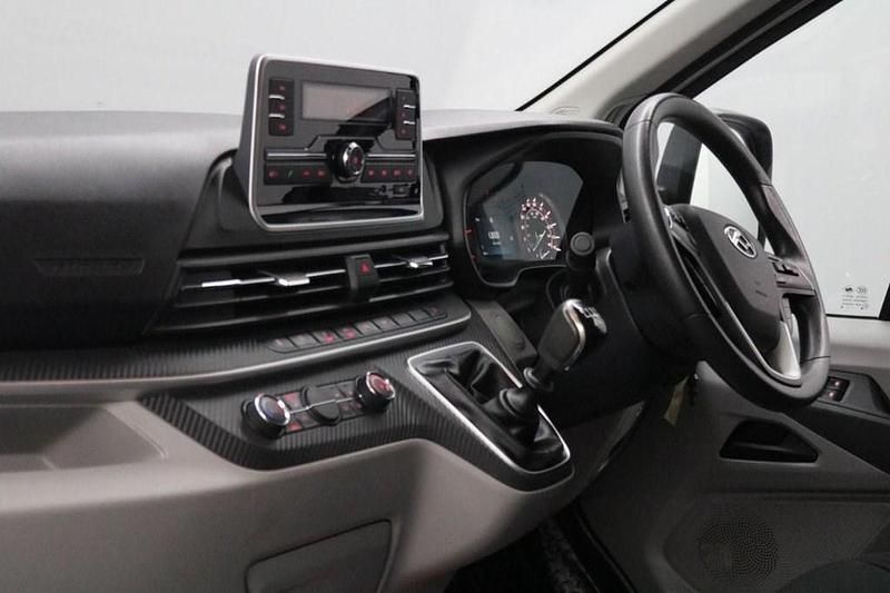 Used Maxus V90 150 HP (110 kW) 2022 White Van