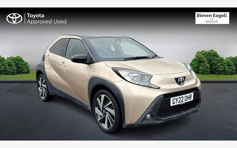 Used 2025 Toyota Aygo X SUV | £14,801 (Fair price) - Image 1/3