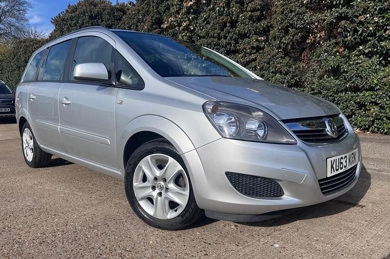 Used Vauxhall Zafira 115 HP (84 kW) 2013 Silver MPV