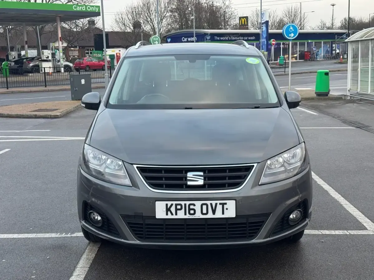 Begagnad Seat Alhambra SE 150 HK (110 kW) 2016 Grå Minibuss