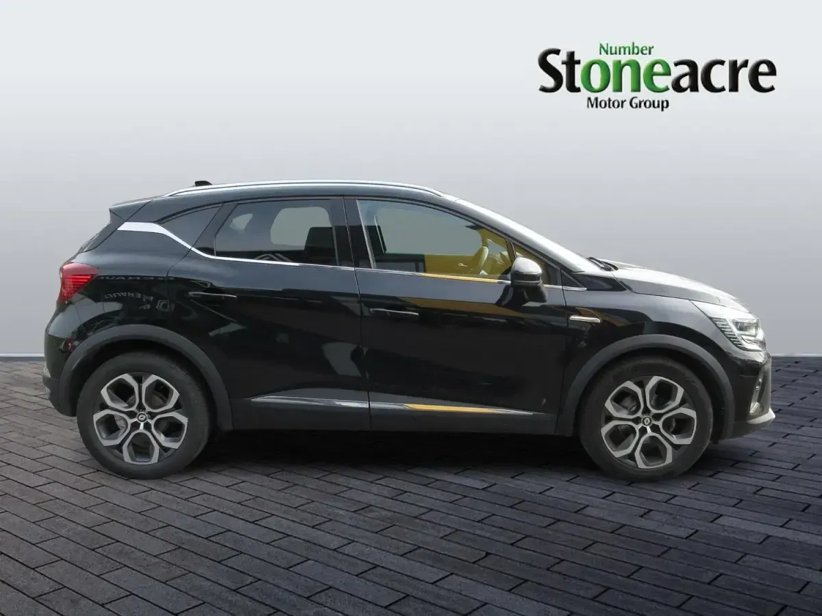 Used Renault Captur Techno 91 HP (66 kW) 2024 Black SUV