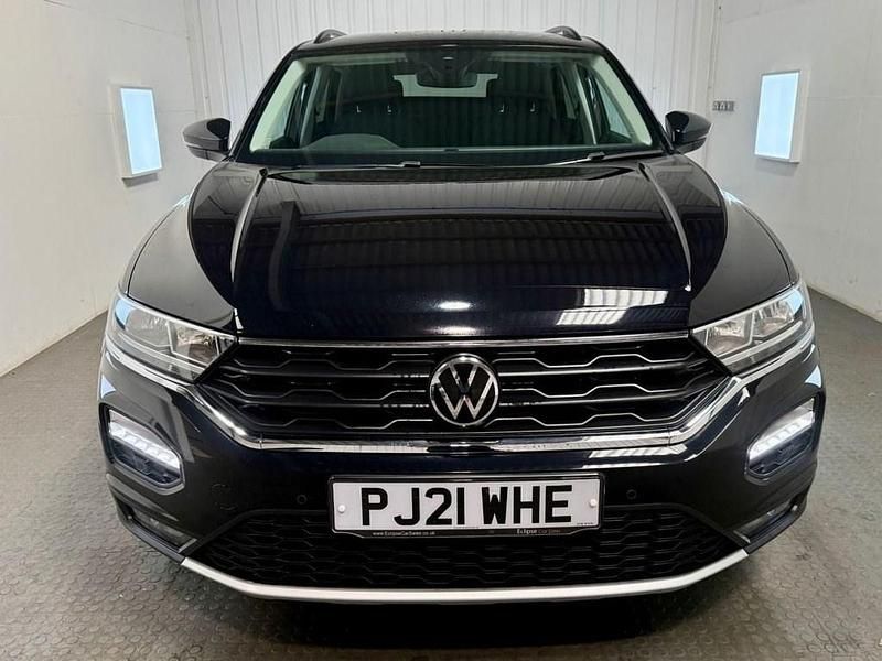Used VW T-Roc Active 150 HP (110 kW) 2021 Black SUV