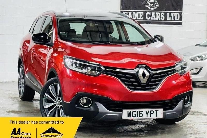Red Used 2016 Renault Kadjar Signature SUV | £6,000 (Good price) - Image 1/1