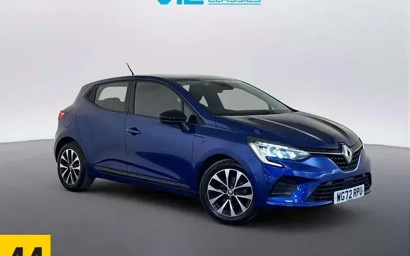 Używany Renault Clio V Evolution 90 KM (66 kW) 2023 Hatchback