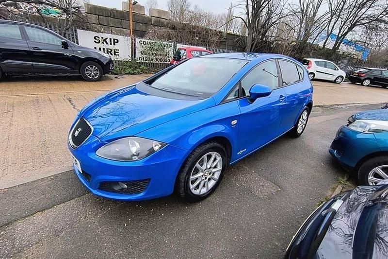 Blue Used 2012 Seat Leon Copa Hatchback | £2,999 (Good price) - Image 1/1