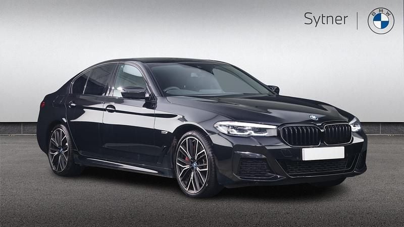 Black Used 2021 BMW 545e M Sport | £32,500 (Fair price) - Image 1/4