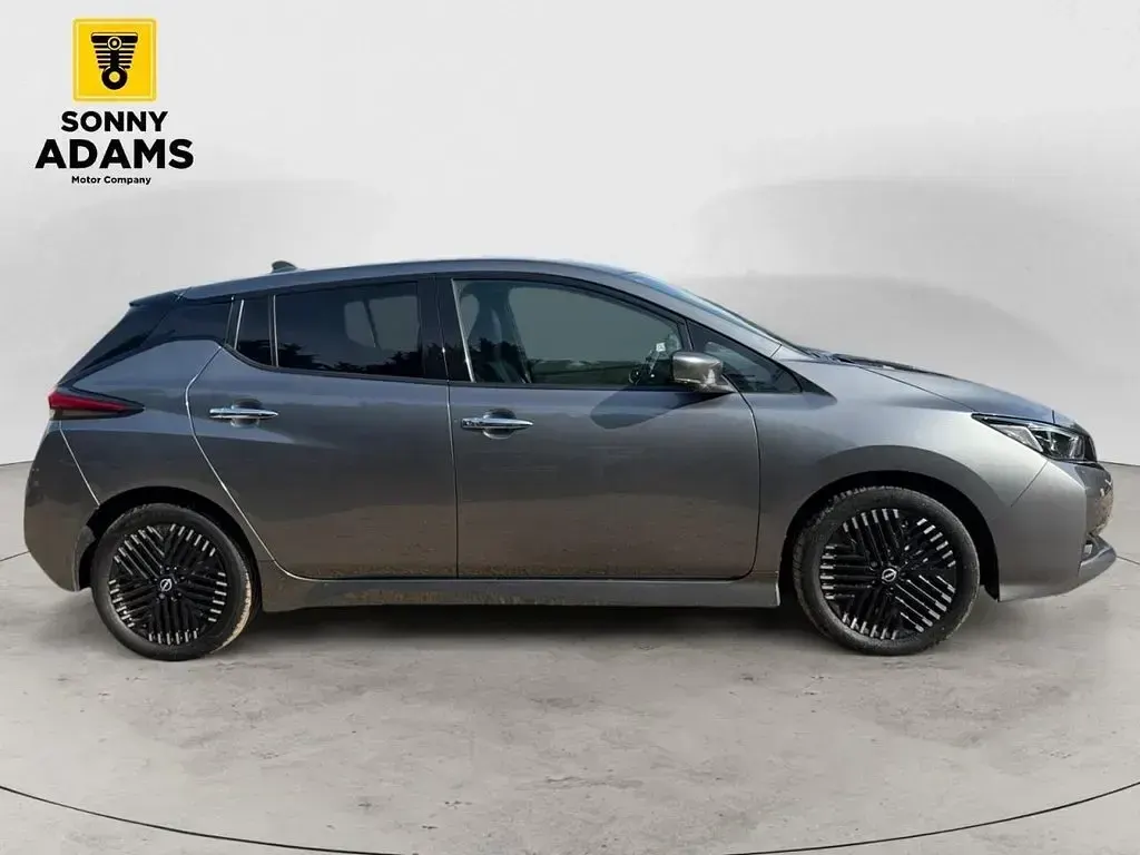 Used Nissan Leaf Tekna 110 kW (150 HP) 2023 Grey Hatchback