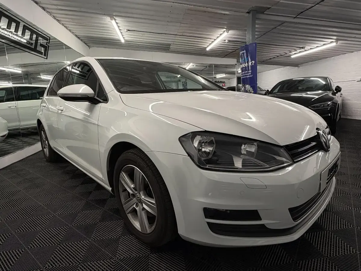 Used VW Golf VII Edition 110 HP (80 kW) 2016 White Hatchback