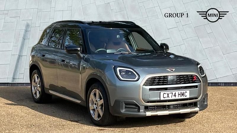 Used Mini Countryman Exclusive 218 HP (160 kW) 2024 Green SUV