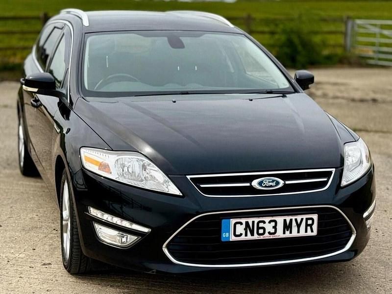 Used Ford Mondeo Business Edition 140 HP (102 kW) 2013 Black Estate