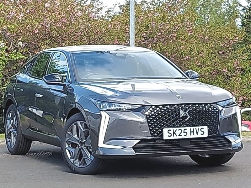 Grey New 2025 DS Automobiles DS4 Hatchback | £25,998 (Fair price) - Image 1/4