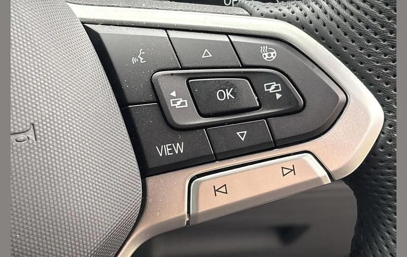 Used VW Touareg R 462 HP (339 kW) 2025 Black SUV