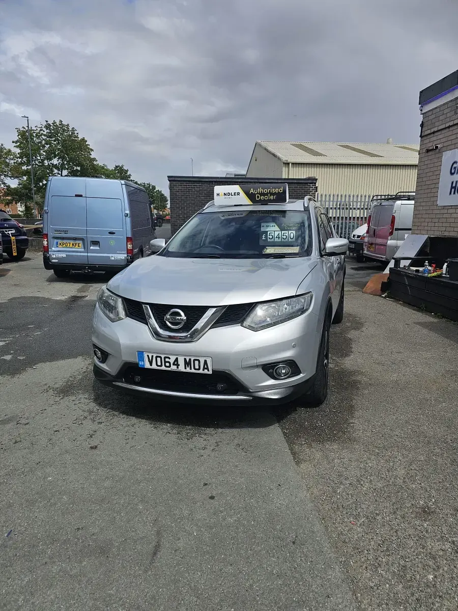 Used Nissan X-Trail N-TEC 130 HP (95 kW) 2014 Silver SUV
