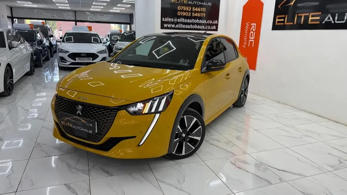 Used Peugeot e-208 GTi 100 kW (136 HP) 2022 Yellow Hatchback