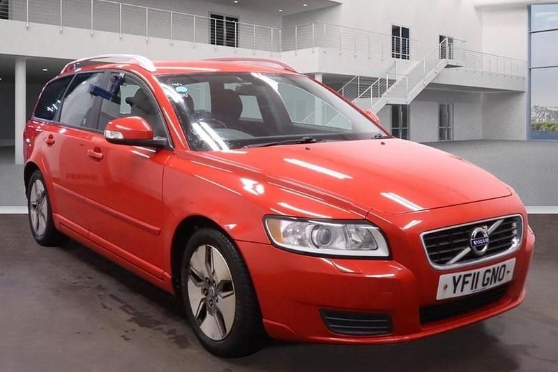 Red Used 2011 Volvo V50 Estate | £1,999 (Fair price) - Image 1/1