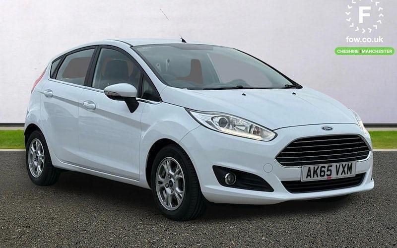 Used 2017 Ford Fiesta Zetec Hatchback | £8,299 (Good price) - Image 1/4