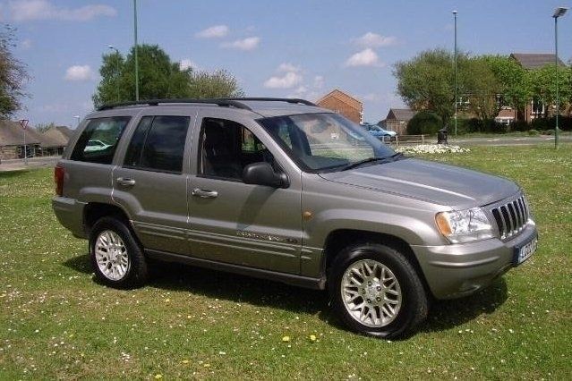 Used 2002 Jeep Grand Cherokee SUV | £2,499 - Image 1/2