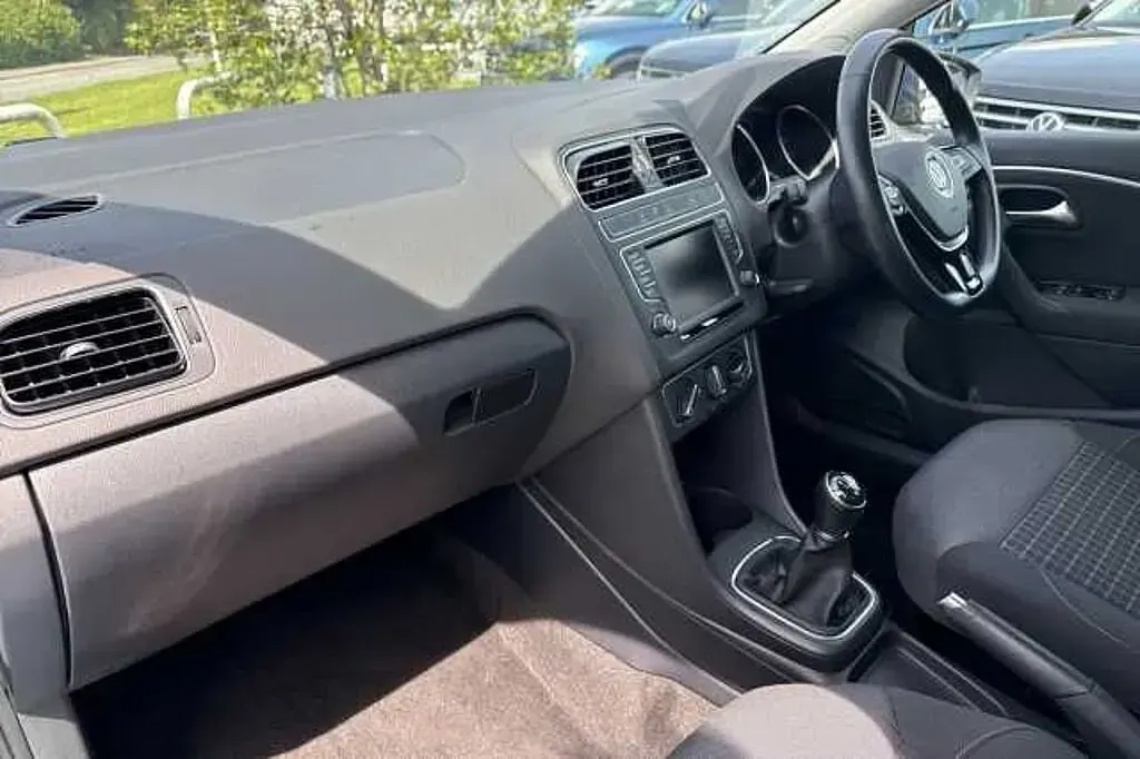 Usado VW Polo 90 CV (66 kW) 2016