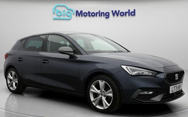 Used 2024 Seat Leon FR Hatchback | £16,300 (Fair price) - Image 1/4