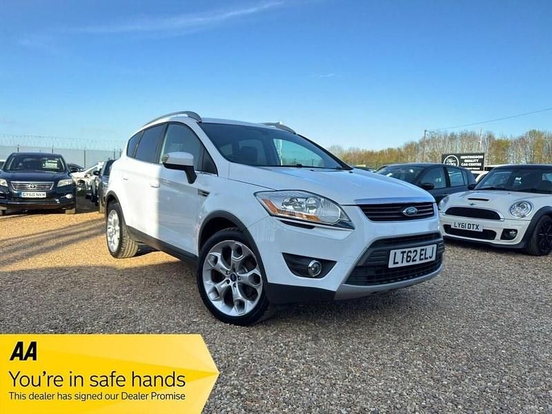 Used Ford Kuga Titanium 140 HP (102 kW) 2012 White SUV