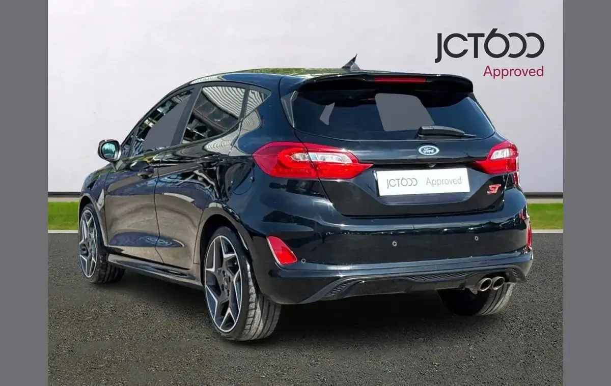 Used Ford Fiesta ST 200 HP (147 kW) 2018 Black Hatchback