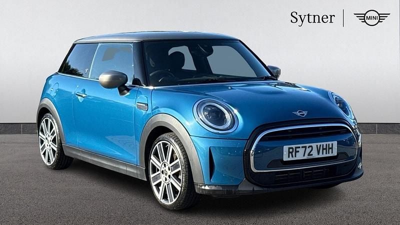 Blue Used 2023 Mini Cooper Exclusive Hatchback | £22,500 (Fair price) - Image 1/4