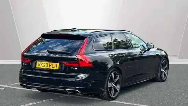 Used Volvo V90 R-Design 188 HP (138 kW) 2020 Black Estate