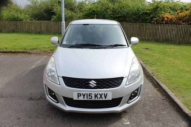 Used Suzuki Swift SZ3 94 HP (69 kW) 2015 Silver Hatchback
