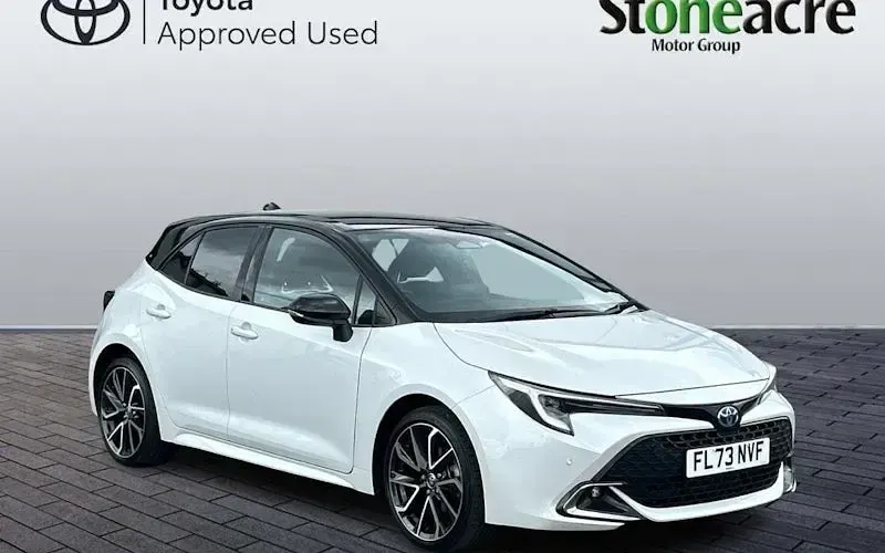 Used Toyota Corolla 140 HP (102 kW) 2026 Hatchback