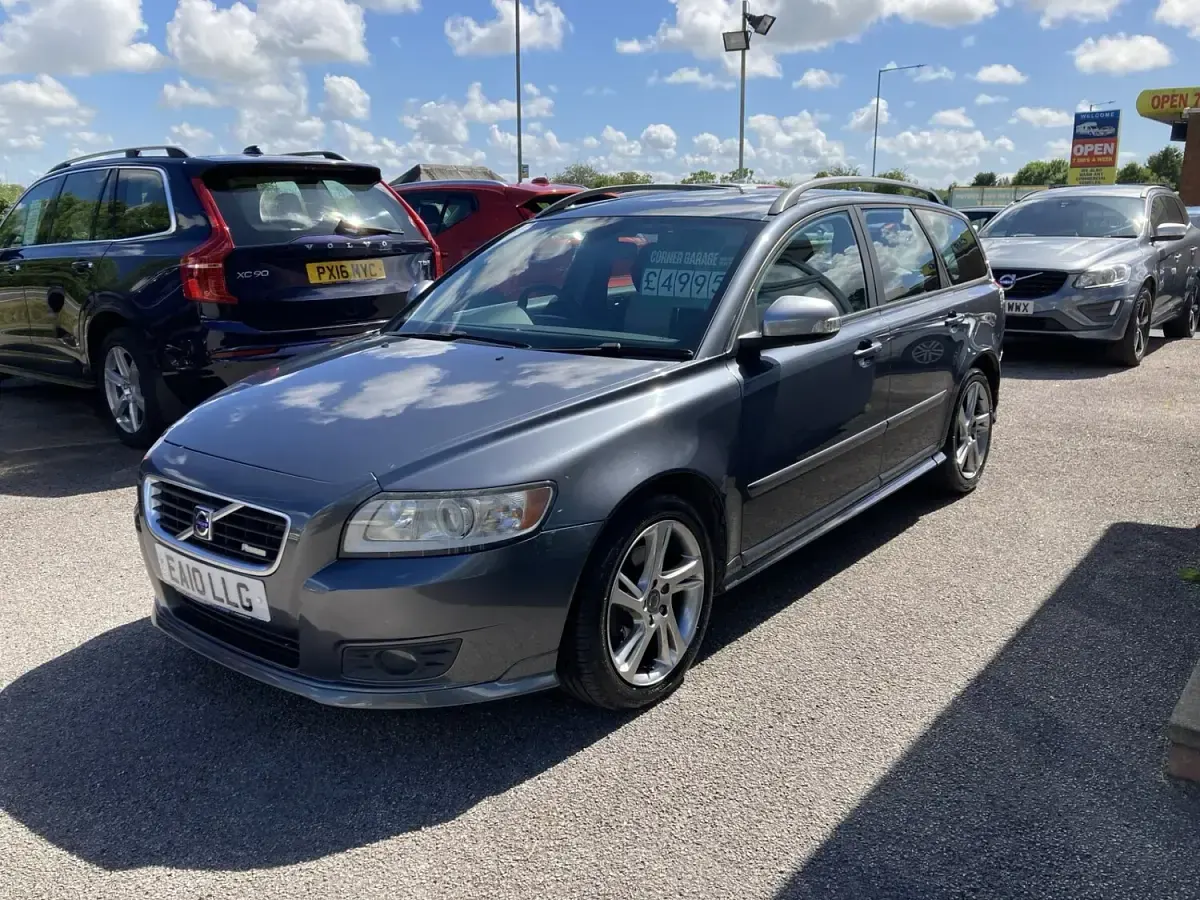 Used Volvo V50 R-Design 2010 Grey Estate