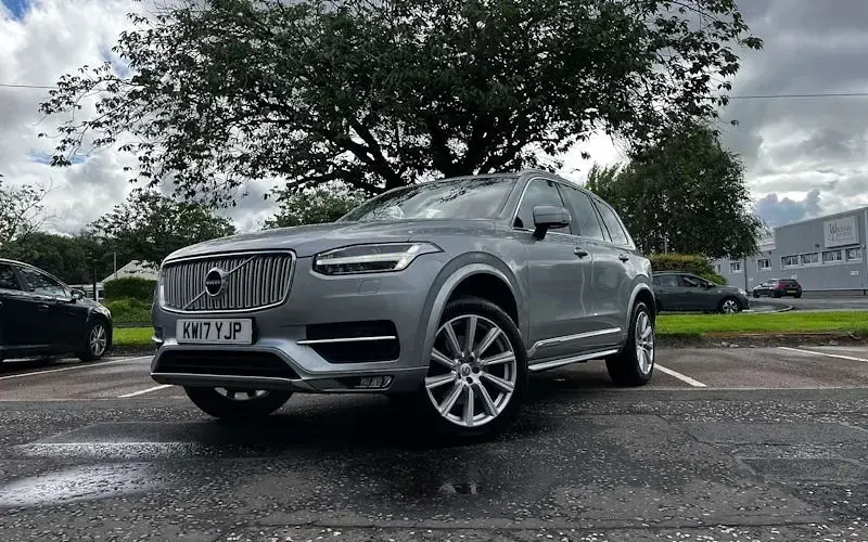 Used Volvo XC90 Inscription 235 HP (172 kW) 2019 SUV