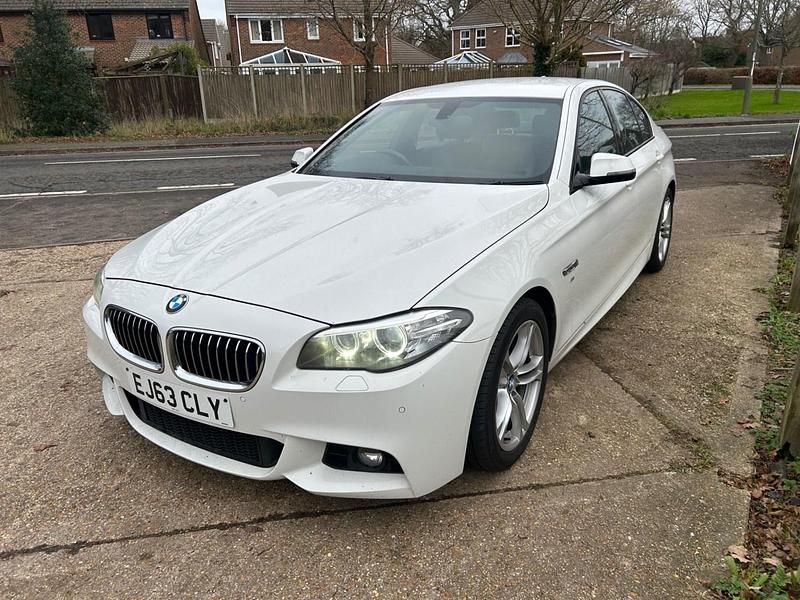 White Used 2013 BMW 520 M Sport Sedan | £5,490 (Expensive) - Image 1/4