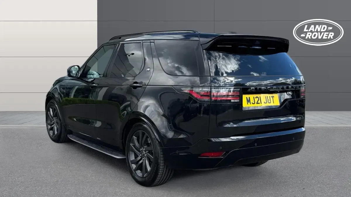 Used Land Rover Discovery 5 R-Dynamic 249 HP (183 kW) 2021 Black SUV