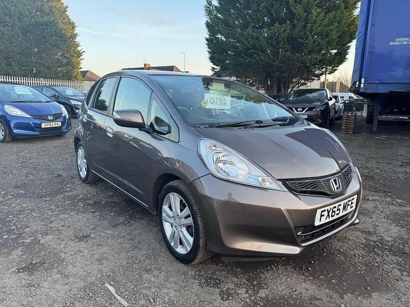 Used Honda Jazz ES 2015 Brown Hatchback