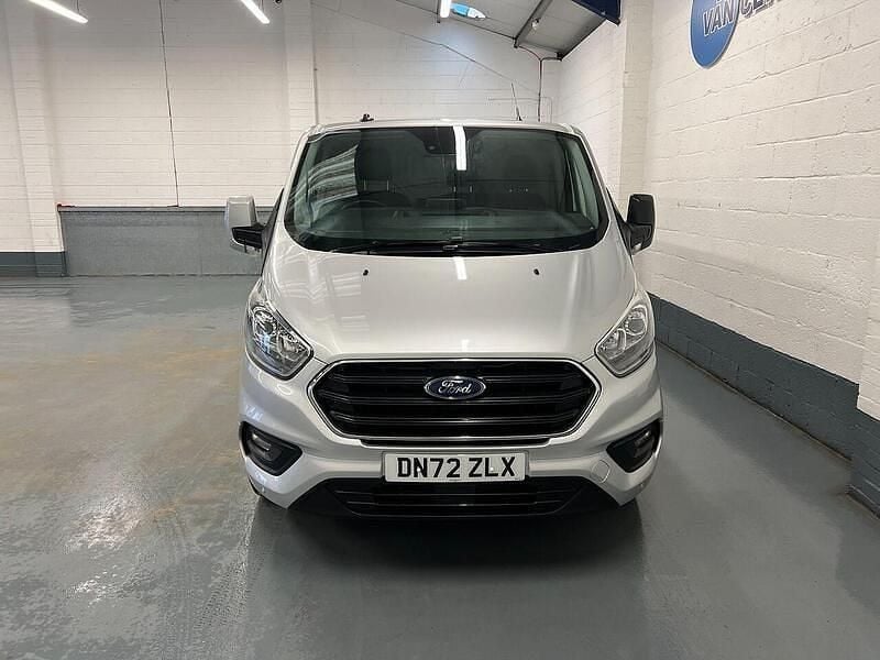 Used Ford Transit Custom Limited 130 HP (95 kW) 2022 Silver Van