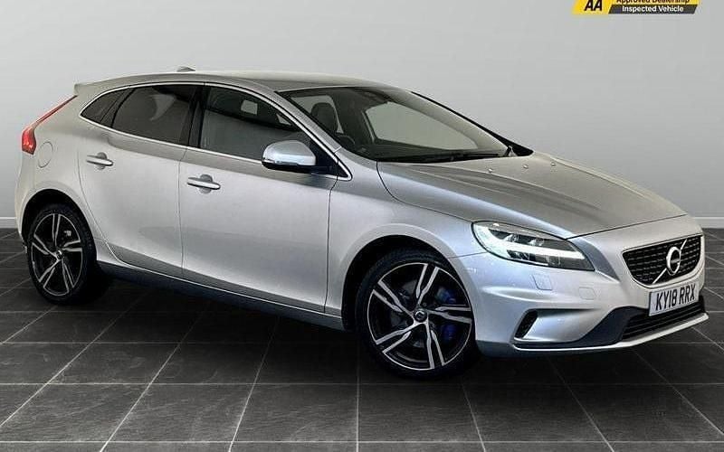 Silver Used 2018 Volvo V40 R-Design Pro Estate | £8,795 (Good price) - Image 1/2