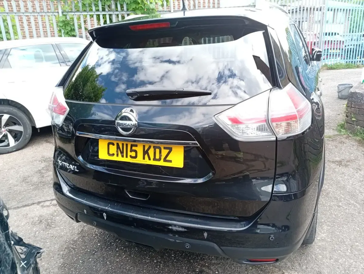 Used Nissan X-Trail N-TEC 130 HP (95 kW) 2015 Black SUV