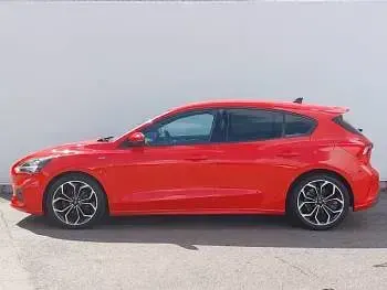 Used Ford Focus ST-Line X 125 HP (91 kW) 2020 Red Hatchback