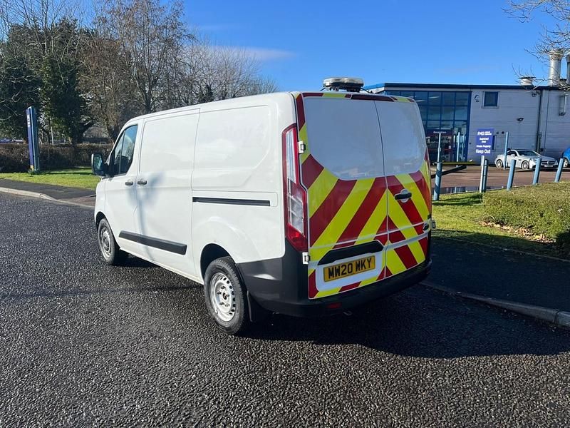 Used Ford Transit Custom 105 HP (77 kW) 2020 White Van