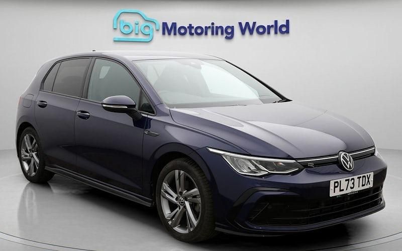 Used VW Golf VIII R-line 150 HP (110 kW) 2023 Blue Hatchback