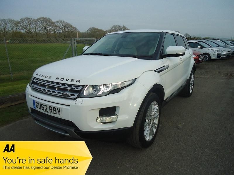 Used Land Rover Range Rover evoque Prestige 2012 White SUV